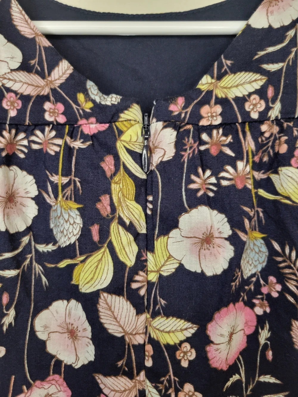 Gap Kids Navy Floral Ruffle Sleeve Dress.